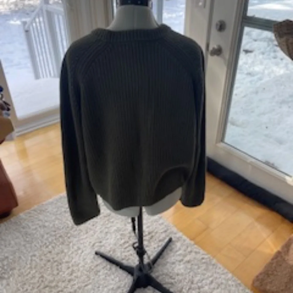 Quince - Green Organic Cotton Crew Neck - L - Picture 4 of 6